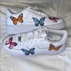 Custom Butterfly Air Force 1’s with original box
